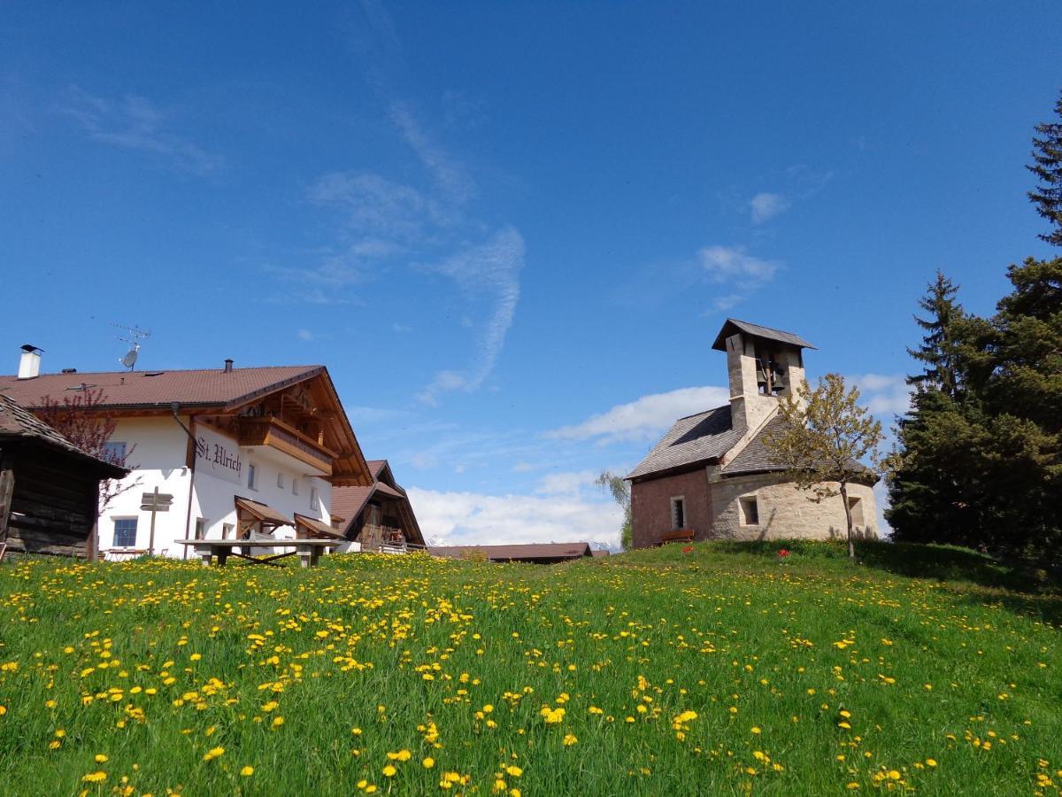 Gasthof St. Ulrich Hotel Meltina Buitenkant foto