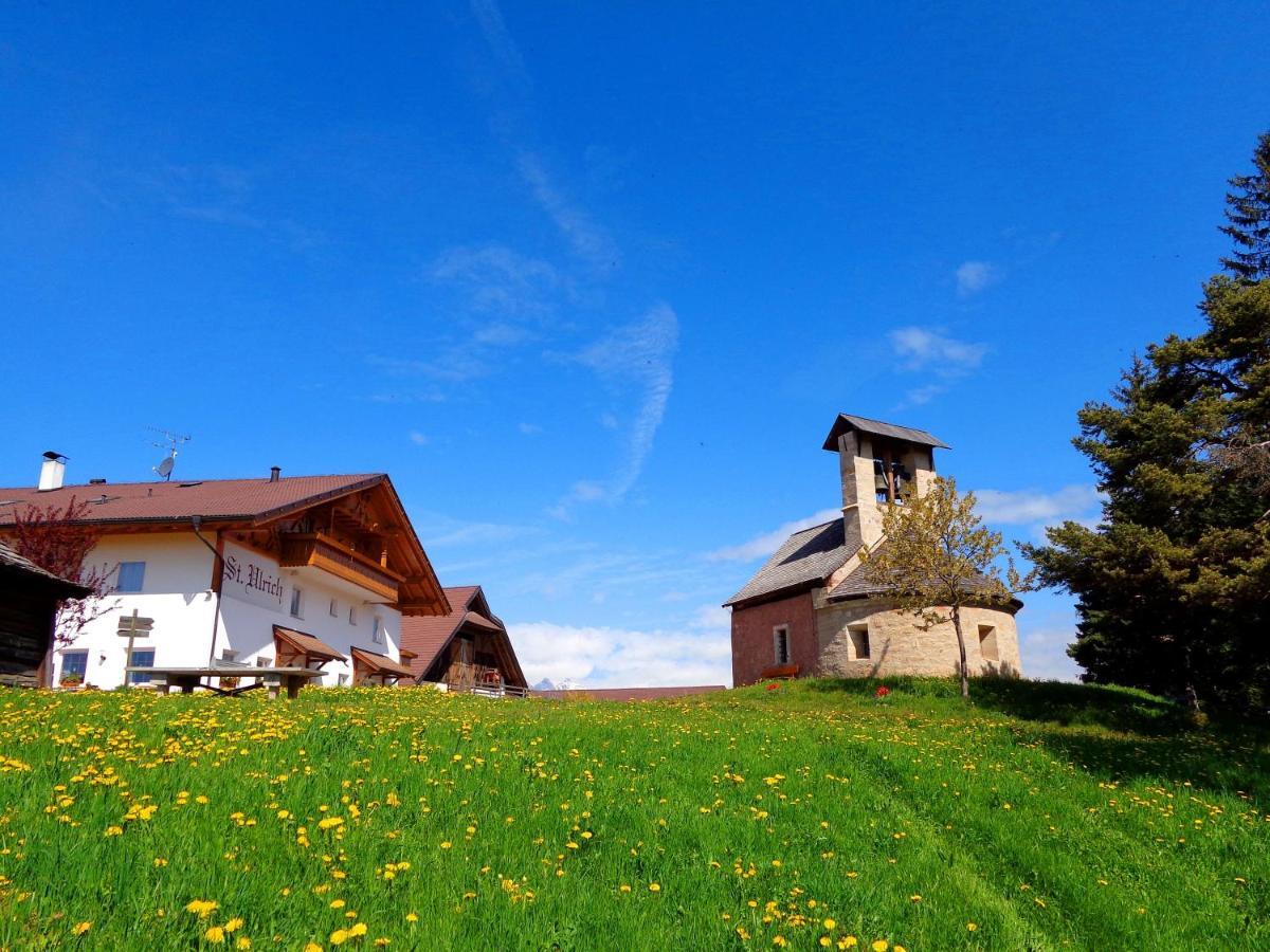 Gasthof St. Ulrich Hotel Meltina Buitenkant foto